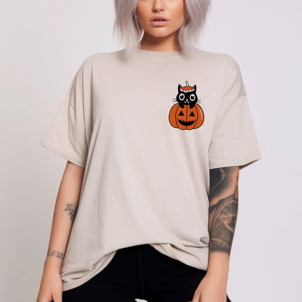 Vintage Halloween Vibes: The 'Pumpkin and Black Cat' Shirt