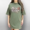 Vintage Noel Vibes: 70s Classic Style Merry Christmas Shirt 2